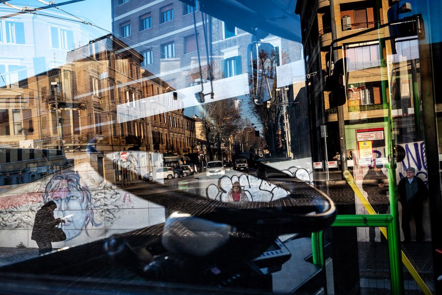 web-BUSGLASS-07-8643