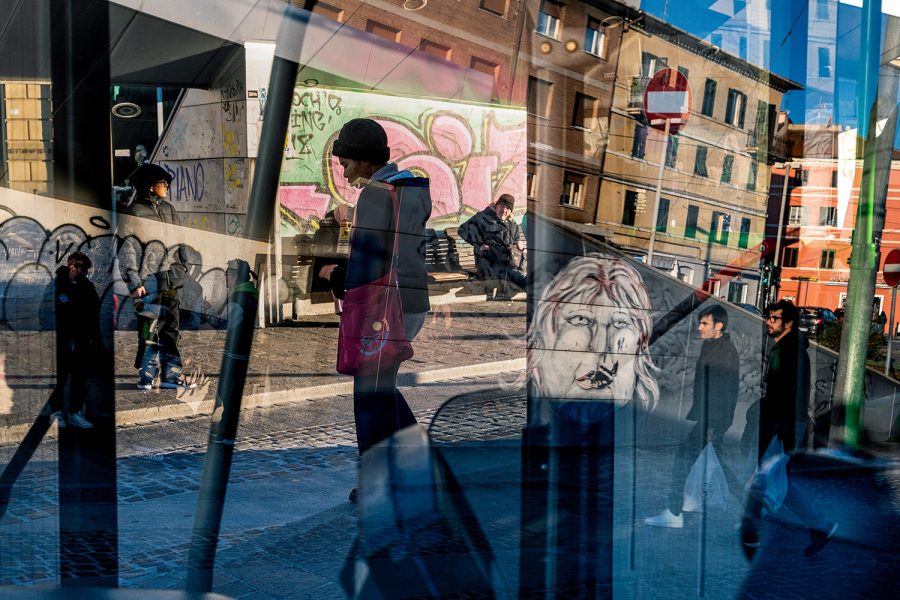 web-BUSGLASS-10-8902_v2