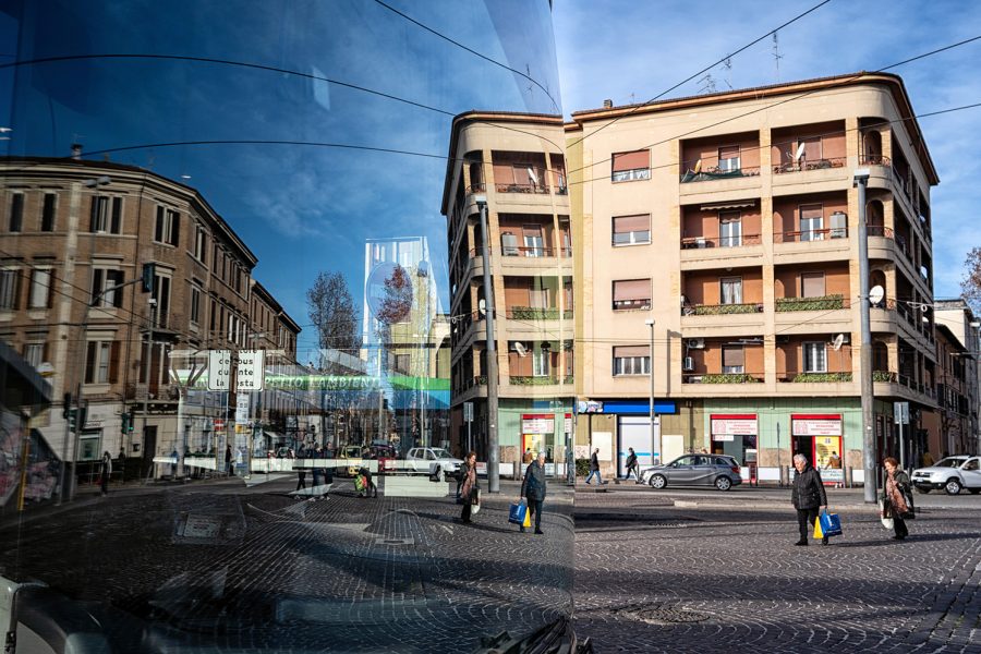 web-BUSGLASS-14-8494